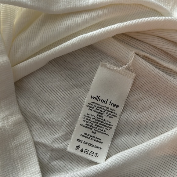 Wilfred free white long sleeve mid crop top - Picture 5 of 6